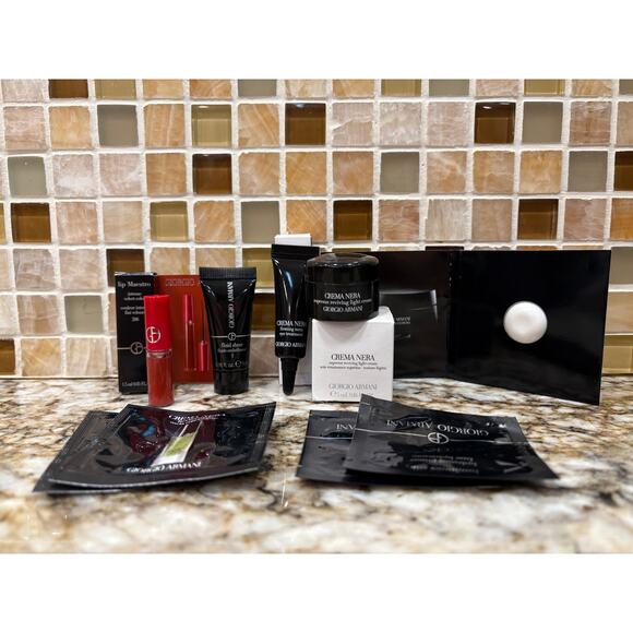 Armani Beauty 9 Pc Sample Lot w/ Crema Nera & Fluid Sheer - Picture 7 of 7